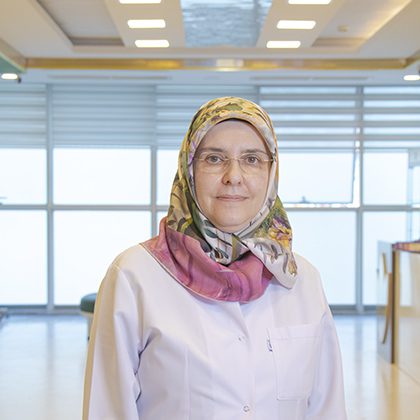 Uzm. Dr. Ayşenur TANRIKUT